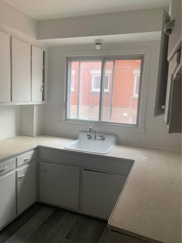 Appartement de 1 chambre à louer à Montreal - Côte-des-Neiges–Notre-Dame-de-Grâce — photo 2