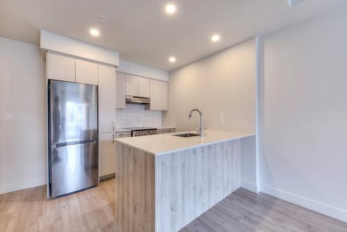 Appartement de 1 chambre à louer à Montreal - Saint-Laurent — photo 3