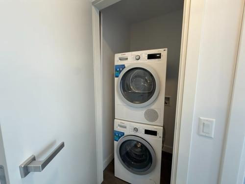 3 bedrooms apartment for rent in Laval — photo 18