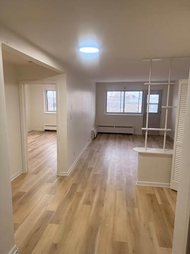 Appartement de 1 chambre à louer à Montreal - Saint-Laurent — photo 2