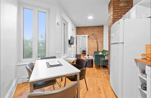 5 bedrooms apartment for rent in Montreal - Le Sud-Ouest — photo 9