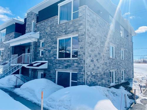 Appartement de 3 chambres à louer à Québec - Charlesbourg — photo 4