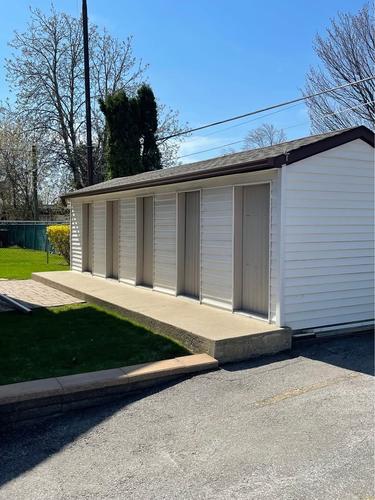 2 bedrooms apartment for rent in Laval — photo 10