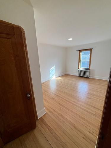 2 bedrooms apartment for rent in Sherbrooke — photo 2