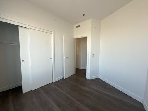 3 bedrooms apartment for rent in Laval — photo 9