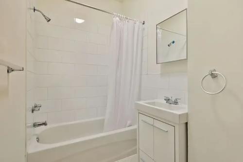 5 bedrooms apartment for rent in Montreal - Le Sud-Ouest — photo 7