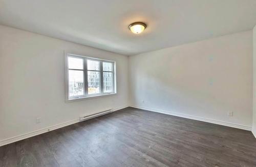 3 bedrooms apartment for rent in Laval — photo 10