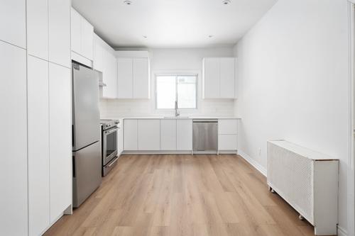 4 bedrooms apartment for rent in Montreal - Le Plateau-Mont-Royal — photo 21