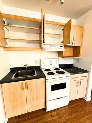 Studio for rent in Québec - La Cité-Limoilou — photo 5