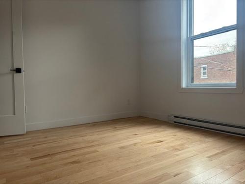 4 bedrooms apartment for rent in Montreal - Le Plateau-Mont-Royal — photo 7
