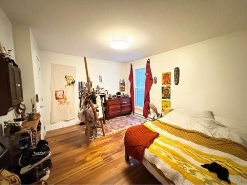 4 bedrooms apartment for rent in Montreal - Le Plateau-Mont-Royal — photo 11