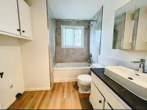 2 bedrooms apartment for rent in Sherbrooke — photo 6