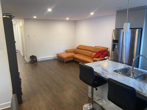 Appartement de 3 chambres à louer à Longueuil — photo 4
