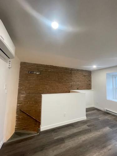 2 bedrooms apartment for rent in Montreal - Ville-Marie — photo 4