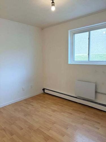 3 bedrooms apartment for rent in Sherbrooke — photo 3