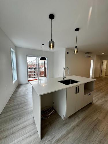 2 bedrooms apartment for rent in Sherbrooke — photo 3