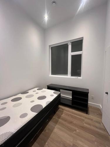 4 bedrooms apartment for rent in Montreal - Ville-Marie — photo 12