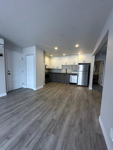 3 bedrooms apartment for rent in Sherbrooke — photo 3