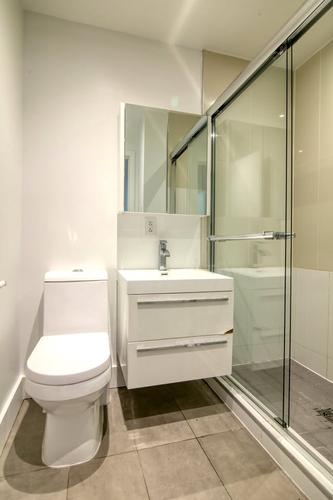 2 bedrooms apartment for rent in Montreal - Ville-Marie — photo 6