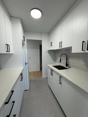 Appartement de 2 chambres à louer à Longueuil — photo 2