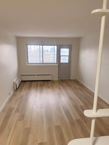 Appartement de 1 chambre à louer à Montreal - Saint-Laurent — photo 3