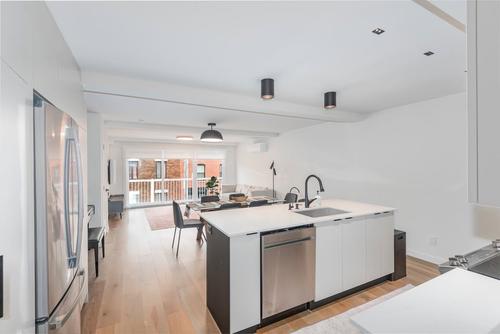 Appartement de 4 chambres à louer à Montreal - Le Plateau-Mont-Royal — photo 2
