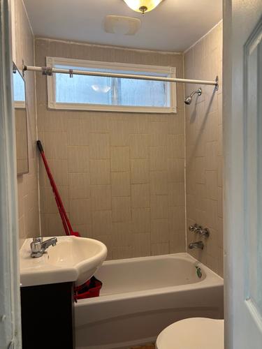 2 bedrooms apartment for rent in Montreal - Côte-des-Neiges–Notre-Dame-de-Grâce — photo 7
