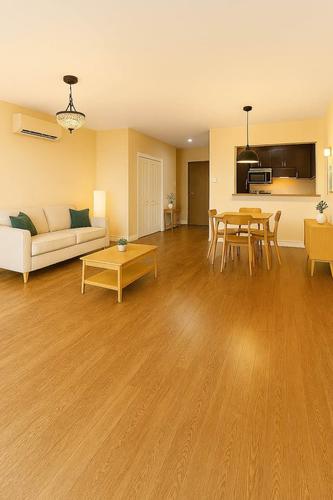 Appartement de 5 chambres à louer à Montreal - Côte-des-Neiges–Notre-Dame-de-Grâce — photo 3