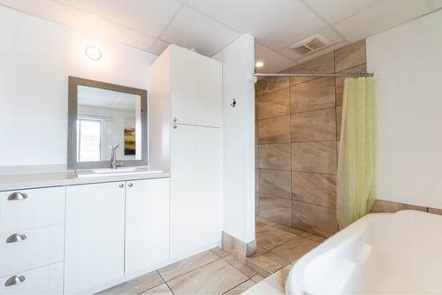 2 bedrooms apartment for rent in Longueuil — photo 3