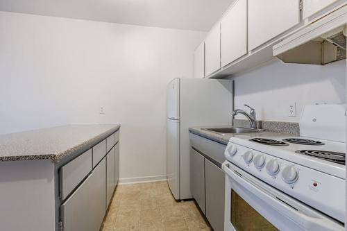 Studio à louer à Québec - Sainte-Foy–Sillery–Cap-Rouge — photo 2