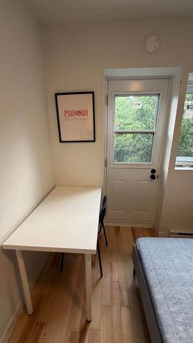 Studio for rent in Montreal - Le Plateau-Mont-Royal — photo 7