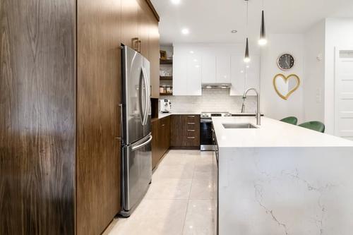 2 bedrooms apartment for rent in Laval — photo 4