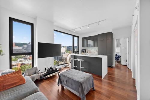 2 bedrooms apartment for rent in Montreal - Ville-Marie — photo 13