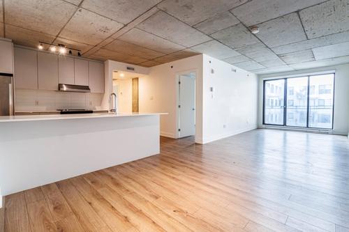 Appartement de 2 chambres à louer à Montreal - Ville-Marie — photo 2
