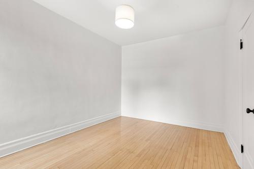 2 bedrooms apartment for rent in Montréal — photo 11