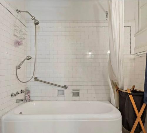 5 bedrooms apartment for rent in Montreal - Ville-Marie — photo 21