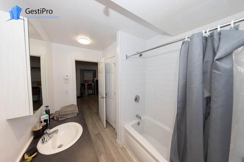 2 bedrooms apartment for rent in Québec - Sainte-Foy–Sillery–Cap-Rouge — photo 5