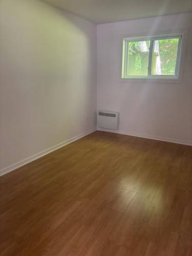 3 bedrooms apartment for rent in Laval — photo 9
