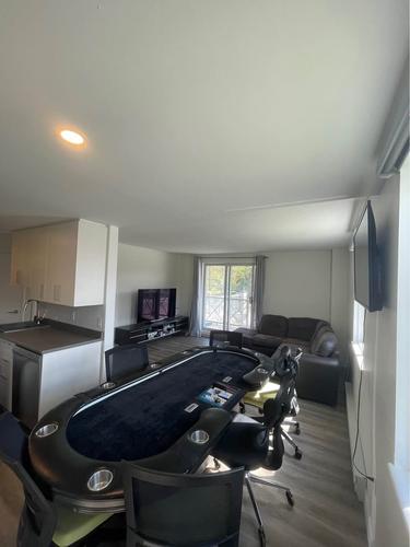 Appartement de 2 chambres à louer à Québec - Sainte-Foy–Sillery–Cap-Rouge — photo 2