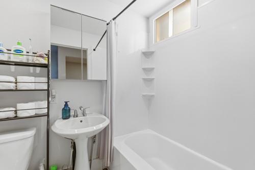 3 bedrooms apartment for rent in Montreal - Verdun — photo 12