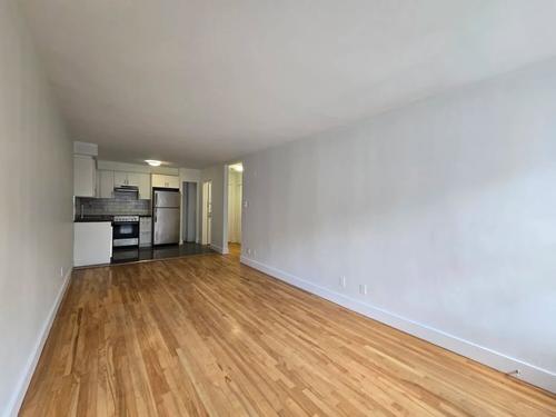 Appartement de 1 chambre à louer à Montreal - Saint-Laurent — photo 4
