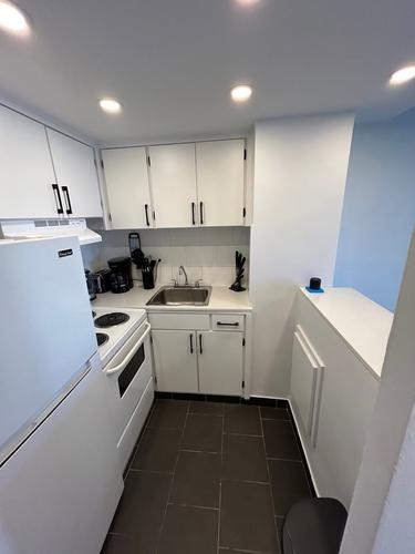 2 bedrooms apartment for rent in Montreal - Ville-Marie — photo 11