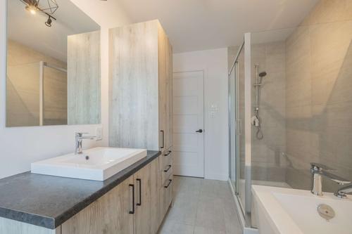 2 bedrooms apartment for rent in Québec - Les Rivières — photo 7