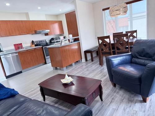 2 bedrooms apartment for rent in Laval — photo 3
