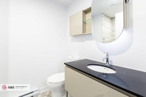 2 bedrooms apartment for rent in Montreal - Ville-Marie — photo 9