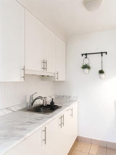 2 bedrooms apartment for rent in Montreal - Le Plateau-Mont-Royal — photo 12