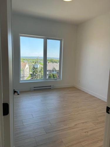 Appartement de 3 chambres à louer à Québec - Charlesbourg — photo 5