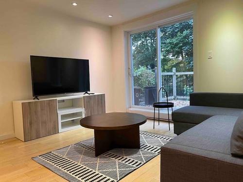 1 bedroom apartment for rent in Montreal - Ville-Marie — photo 2