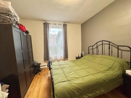 4 bedrooms apartment for rent in Montreal - Le Plateau-Mont-Royal — photo 4