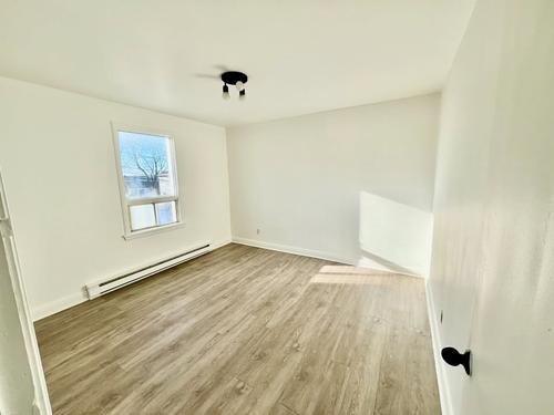 2 bedrooms apartment for rent in Sherbrooke — photo 7